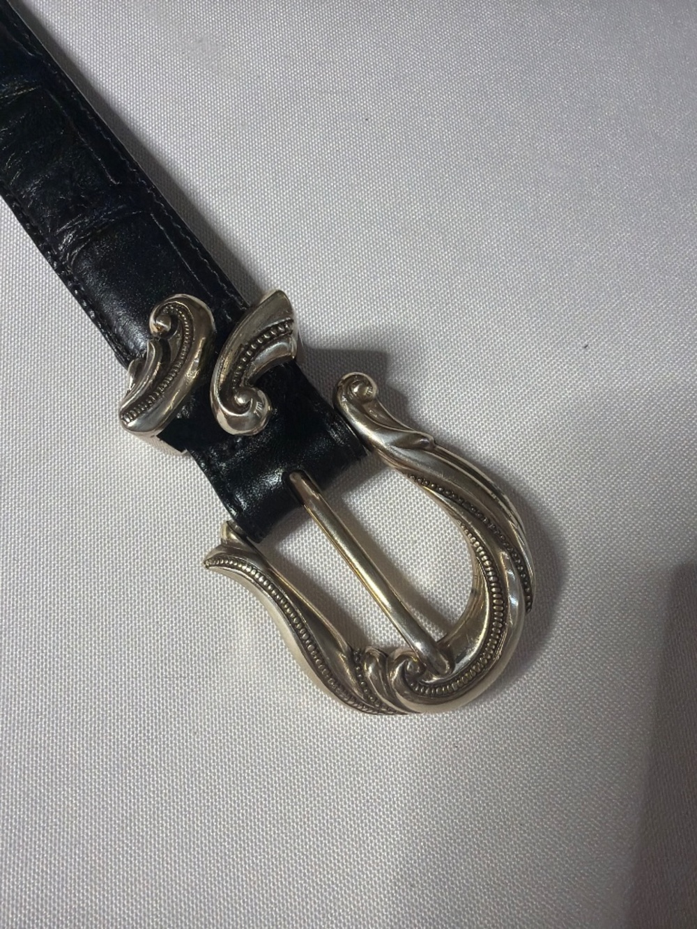 Brighton Women’s Leather embossed 🐊 size 30 to 32 - Picture 2 of 5